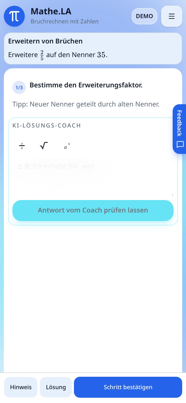 Aufgabe am Handy mit eingeblendetem Tipp und Aktionsleiste Hinweis, Lösung, Schritt bestätigen